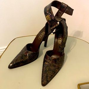 GUCCI SHOES PYTHON LEATHER HEELS Sz 7B
